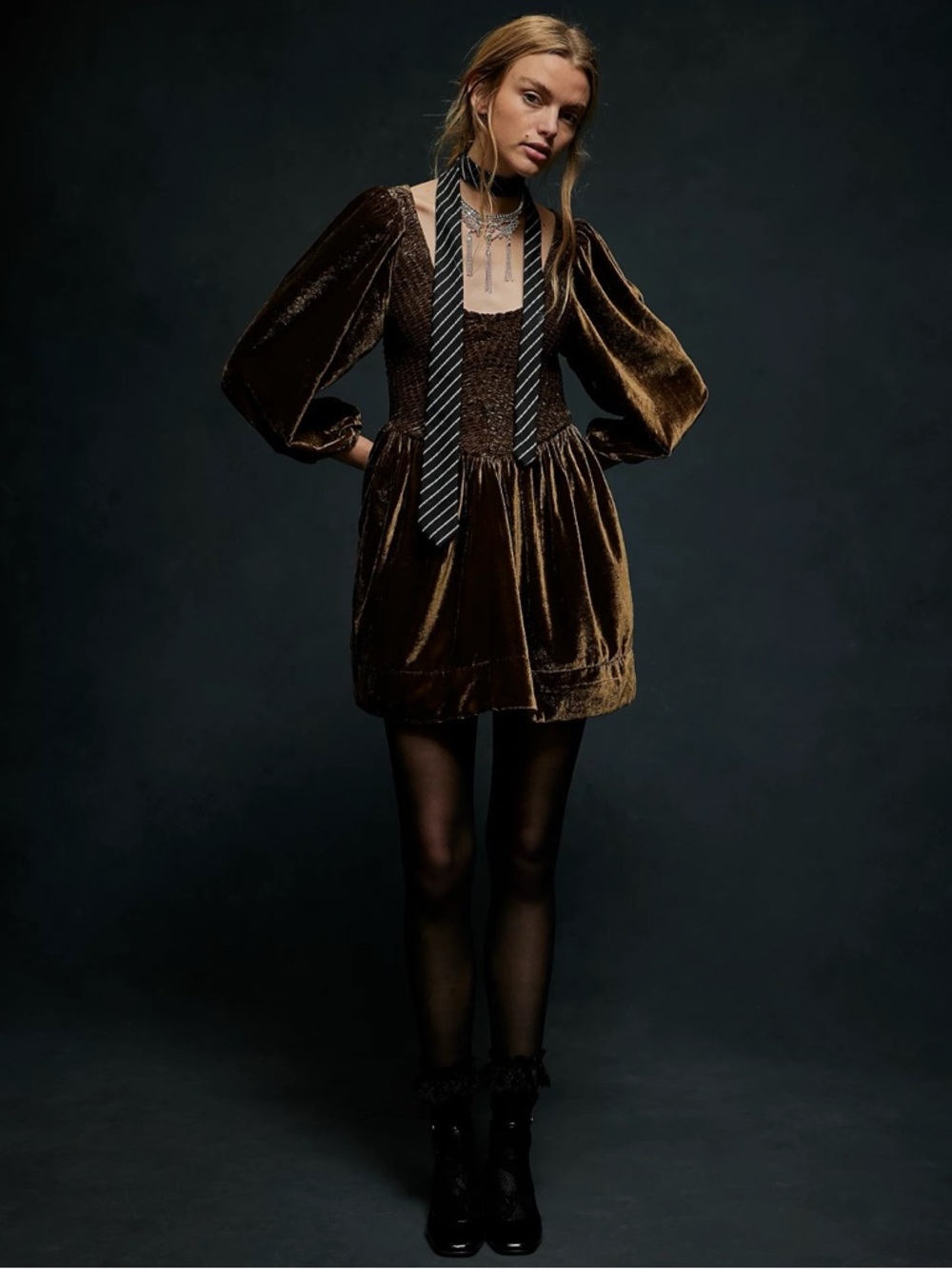 Free People Farrier Velvet Mini Dress in Brown Bear Size Small Holidays Winter - Picture 3 of 12